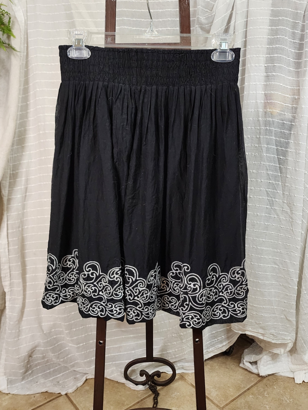 White House Black Market Silk Blend Black Midi Skirt with White Embroidered Hem
